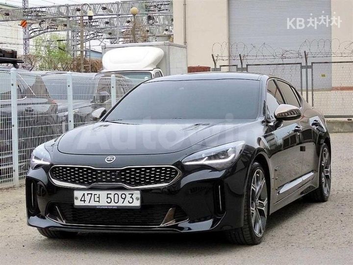 Kia Stinger 2019 — 2