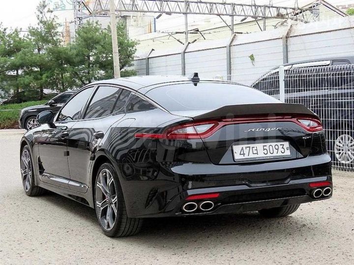 Kia Stinger 2019 — 3