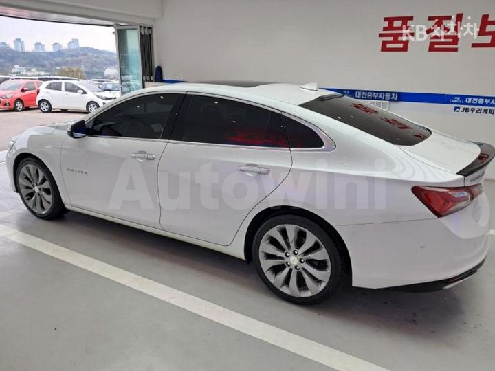 Chevrolet Malibu 2019 — 3