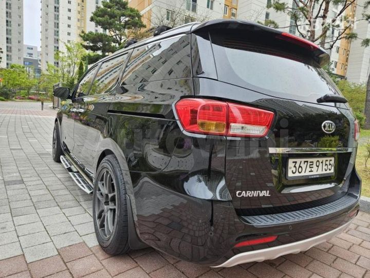 Kia Carnival 2016 — 4