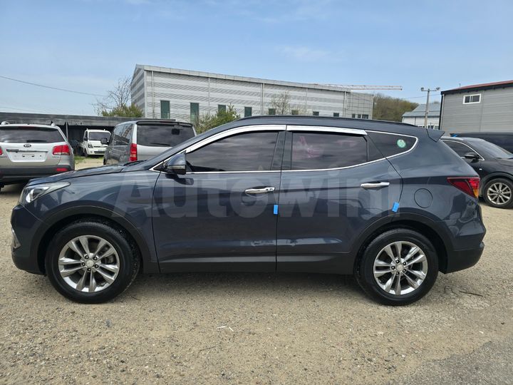 Hyundai SantaFe 2016 — 3