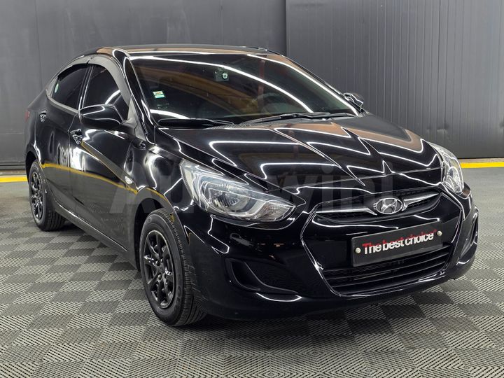 Hyundai Accent 2011 — 4