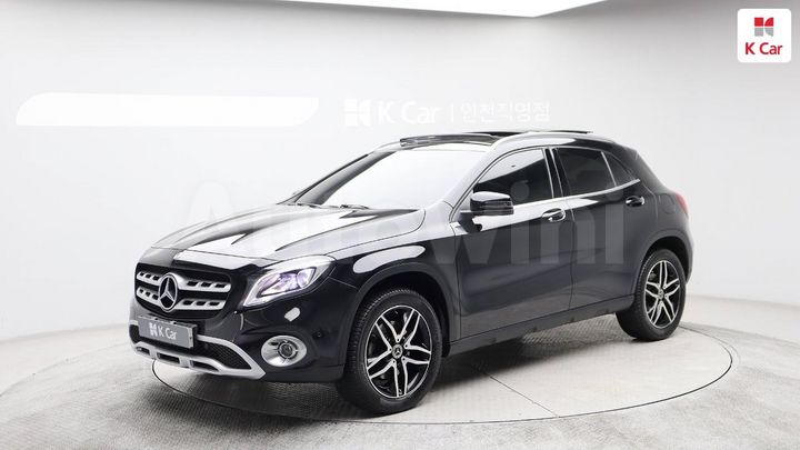 Mercedes Benz GLA Class 2019 — 3