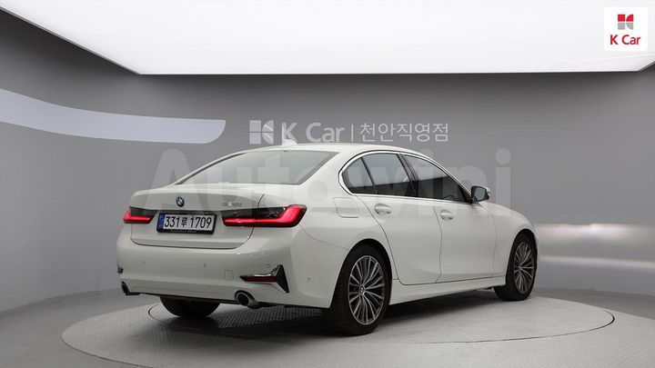 BMW 3 Series 2021 — 4