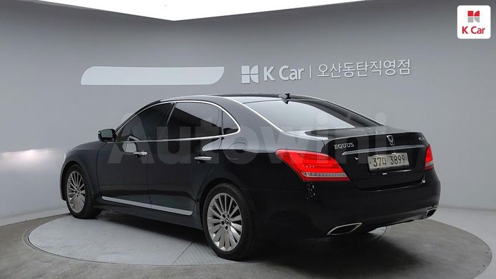 Hyundai Equus 2013 — 4