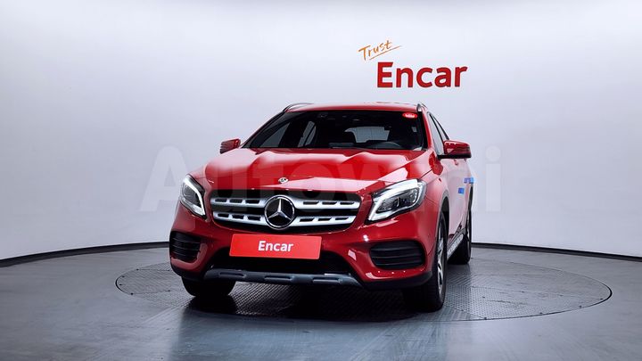 Mercedes Benz GLA Class 2019 — 3