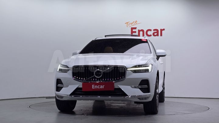 Volvo XC60 2024 — 3