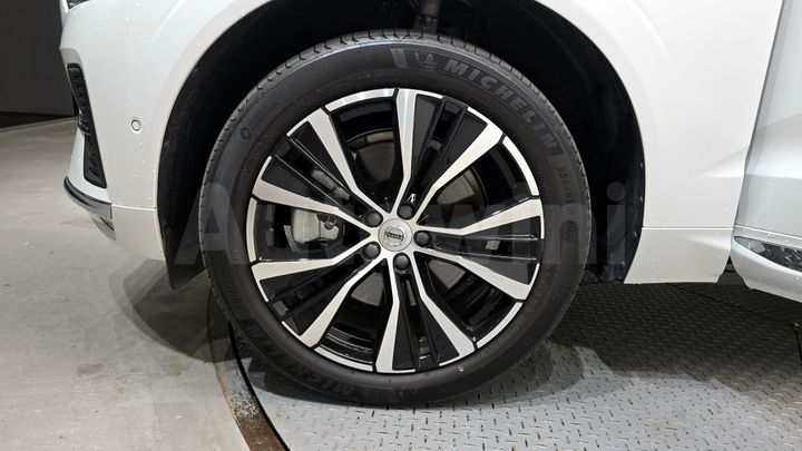 Volvo XC60 2024 — 5