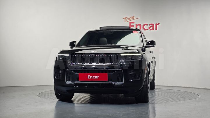 Jeep Cherokee 2023 — 3