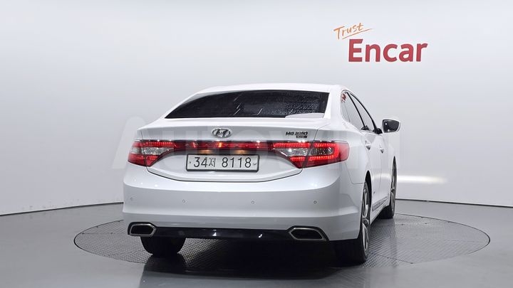 Hyundai Grandeur 2016 — 3