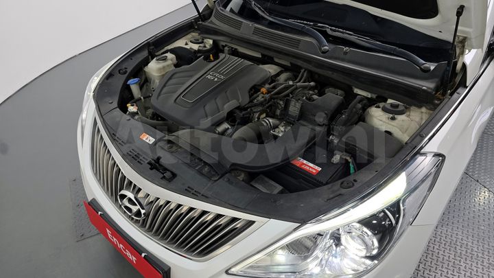 Hyundai Grandeur 2016 — 5