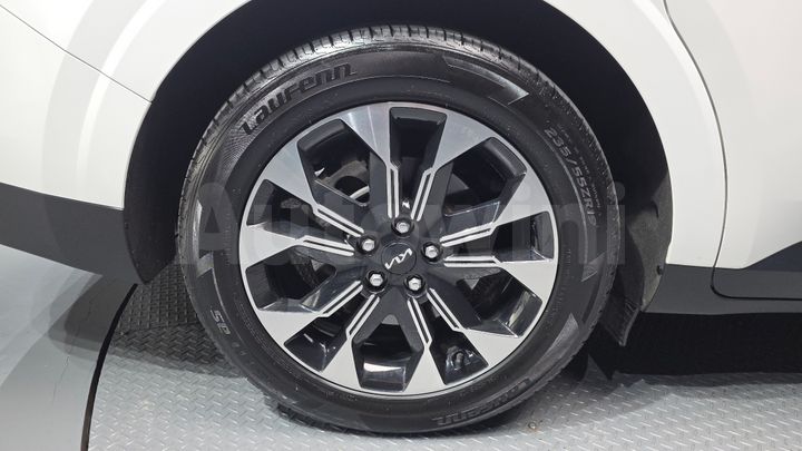 Kia Carnival 2023 — 5