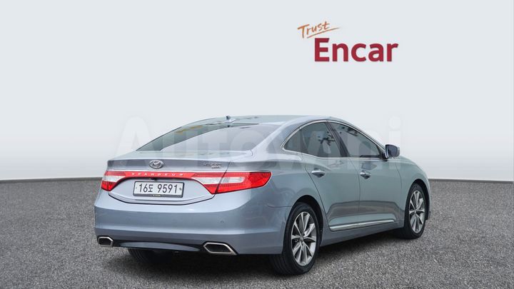 Hyundai Grandeur 2015 — 2