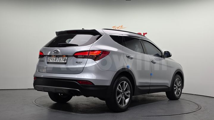 Hyundai SantaFe 2015 — 2
