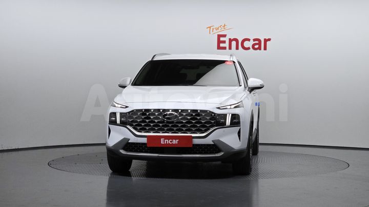 Hyundai SantaFe 2023 — 3