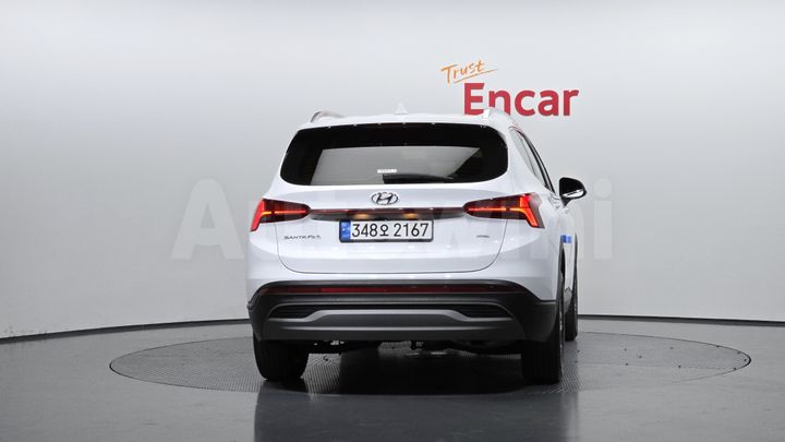 Hyundai SantaFe 2023 — 4
