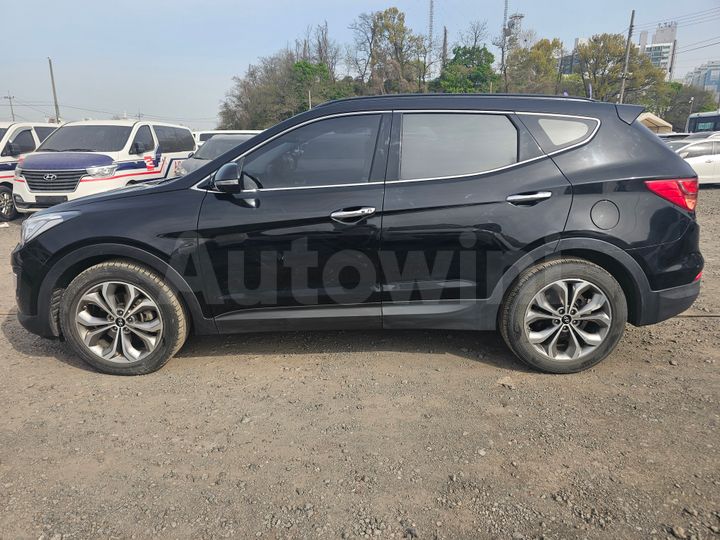 Hyundai SantaFe 2015 — 2