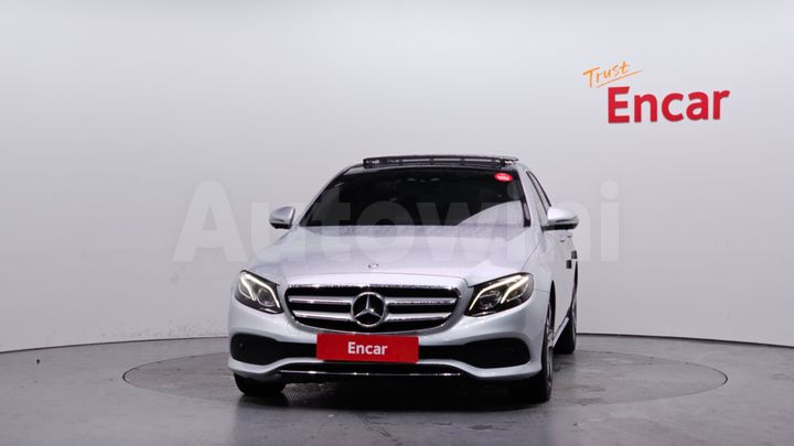 Mercedes-Benz E Class 2017 — 3