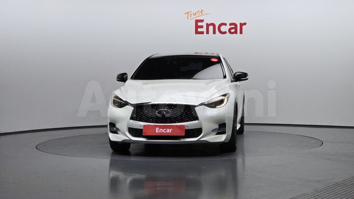 Infiniti Q 2017 — 3