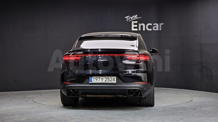 Porsche Cayenne 2021 — 5