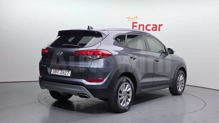 Hyundai Tucson 2017 — 2