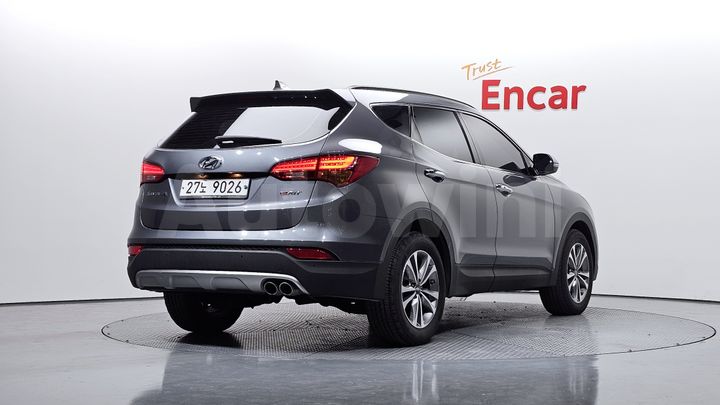 Hyundai SantaFe 2015 — 2