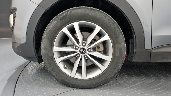 Hyundai SantaFe 2015 — 5