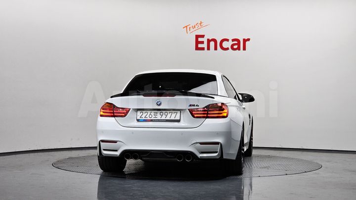 BMW M4 2016 — 4