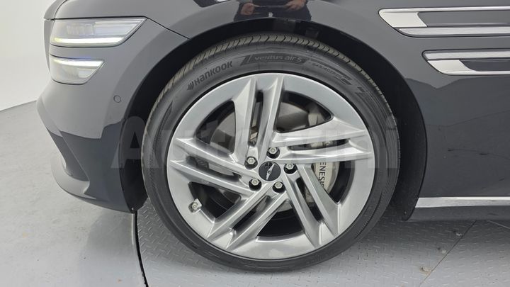 Genesis G80 2025 — 5