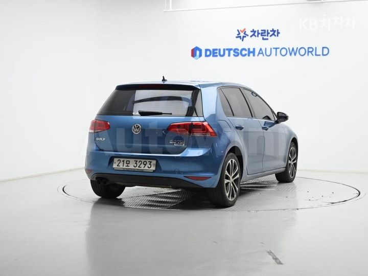 Volkswagen Golf 2015 — 2
