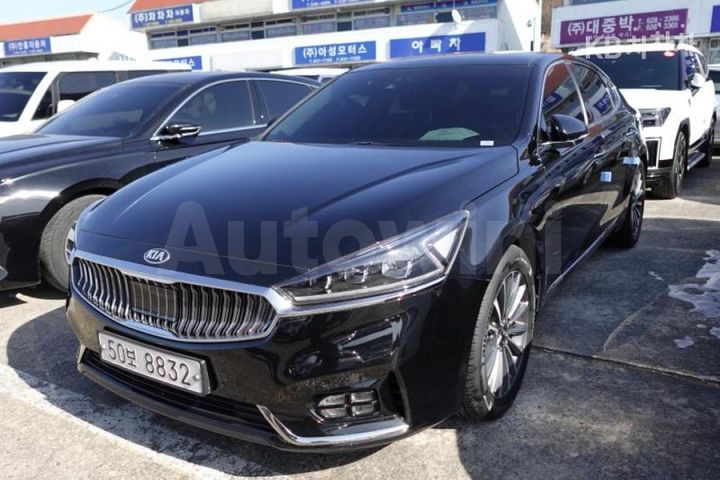 Kia K7 2019 — 2