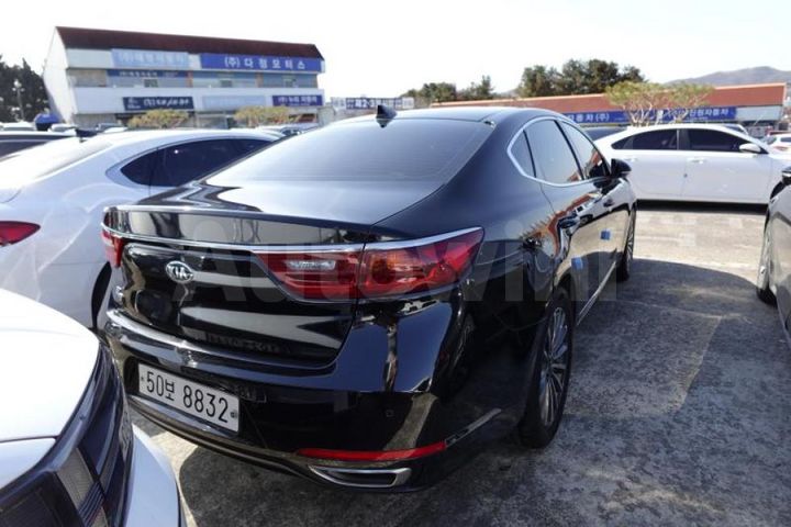 Kia K7 2019 — 4