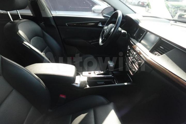 Kia K7 2019 — 5