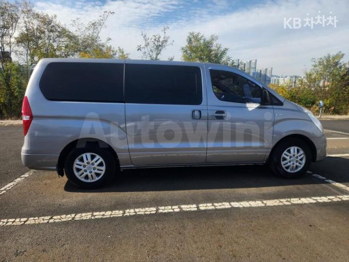 Hyundai Starex 2017 — 5