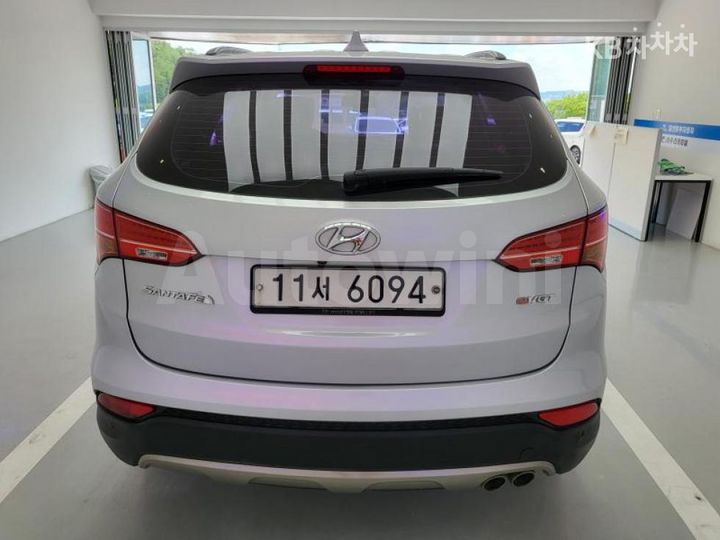 Hyundai SantaFe 2015 — 3