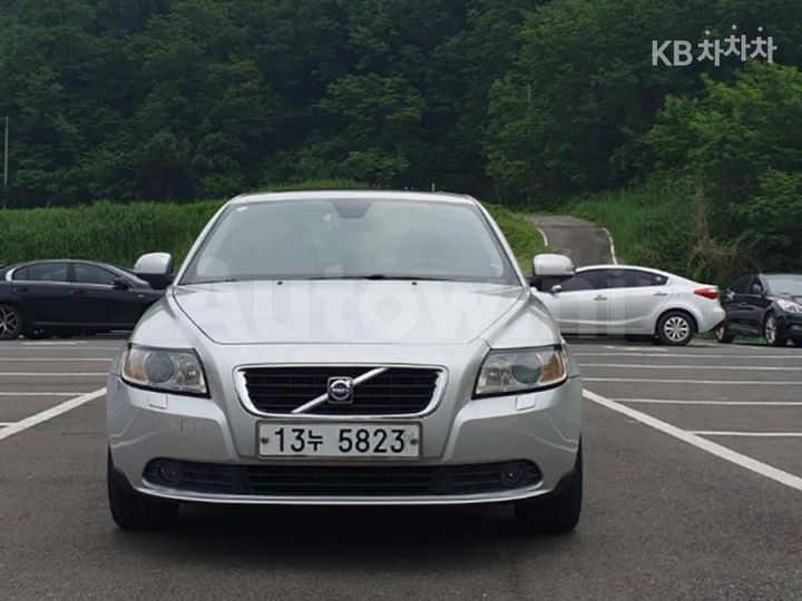 Volvo S40