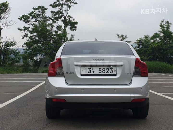 Volvo S40