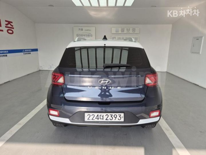Hyundai Venue 2020 — 3