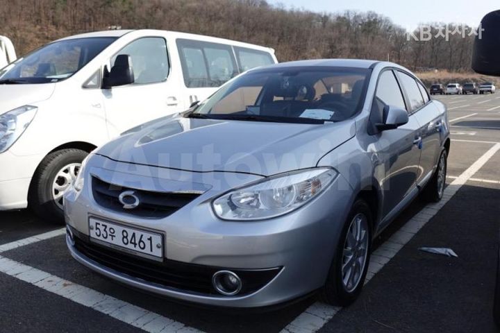 Renault SM3 2010 — 2
