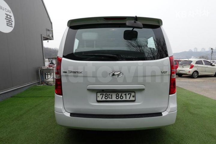 Hyundai Starex 2015 — 3