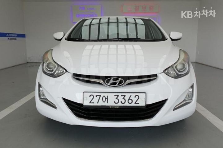 Hyundai Avante 2014 — 2