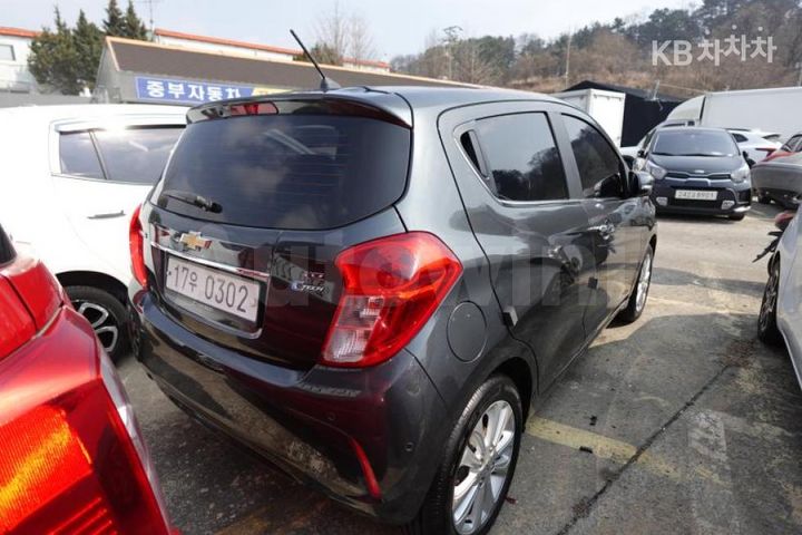 Chevrolet Spark 2017 — 4