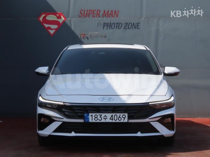 Hyundai Avante 2024 — 2