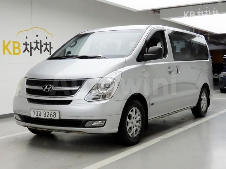 Hyundai Starex 2008 — 2