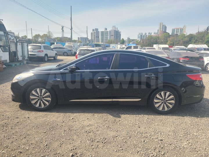 Hyundai Grandeur 2016 — 2