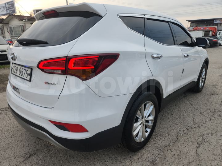 Hyundai SantaFe 2016 — 5