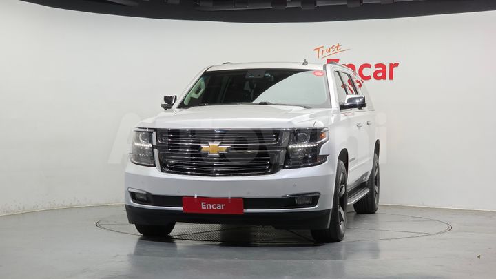 Chevrolet Suburban 2017 — 2