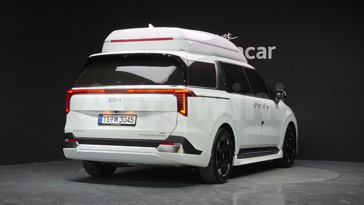 Kia Carnival 2025 — 2