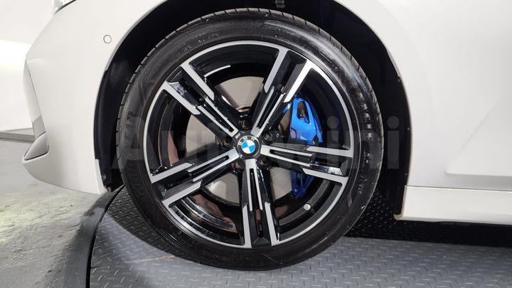 BMW 3 Series 2024 — 5