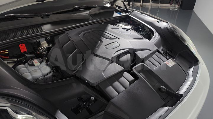 Porsche Cayenne 2023 — 5